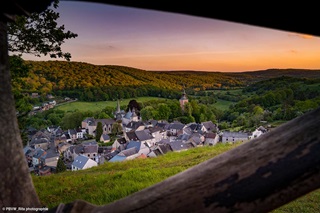 Coucher de soleil sur le village de Vierves-sur-Viroin