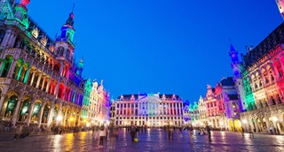 Jeu de lumière sur la Grand-Place