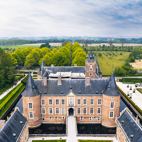 Vue du ciel du site d'Alden Biesen