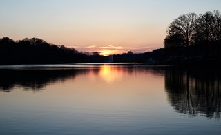 Coucher de soleil sur le lac de Genval